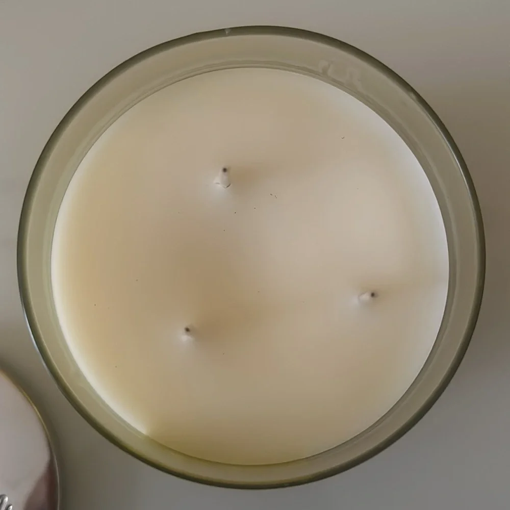 Bath & Body Works White Barn Pineapple Mango 3-Wick Candle